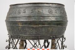 Foto von Bronzeuntersatz (NHMW-PRAE-025277)
